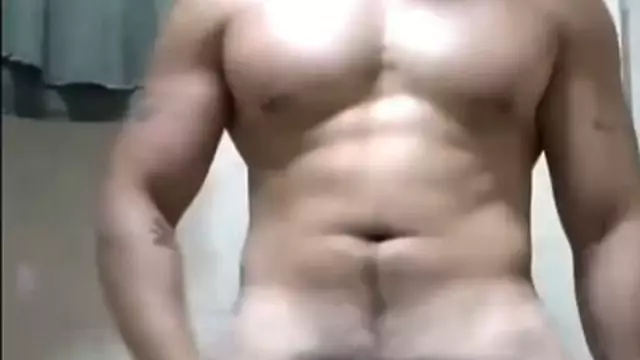 巨根肌肉大叔射超多